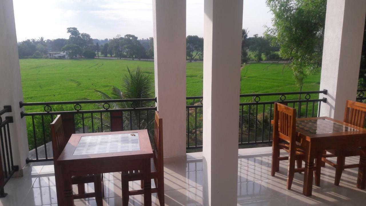 Risenlak Holiday Resort Polonnaruwa Exterior photo