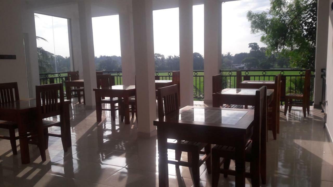 Risenlak Holiday Resort Polonnaruwa Exterior photo