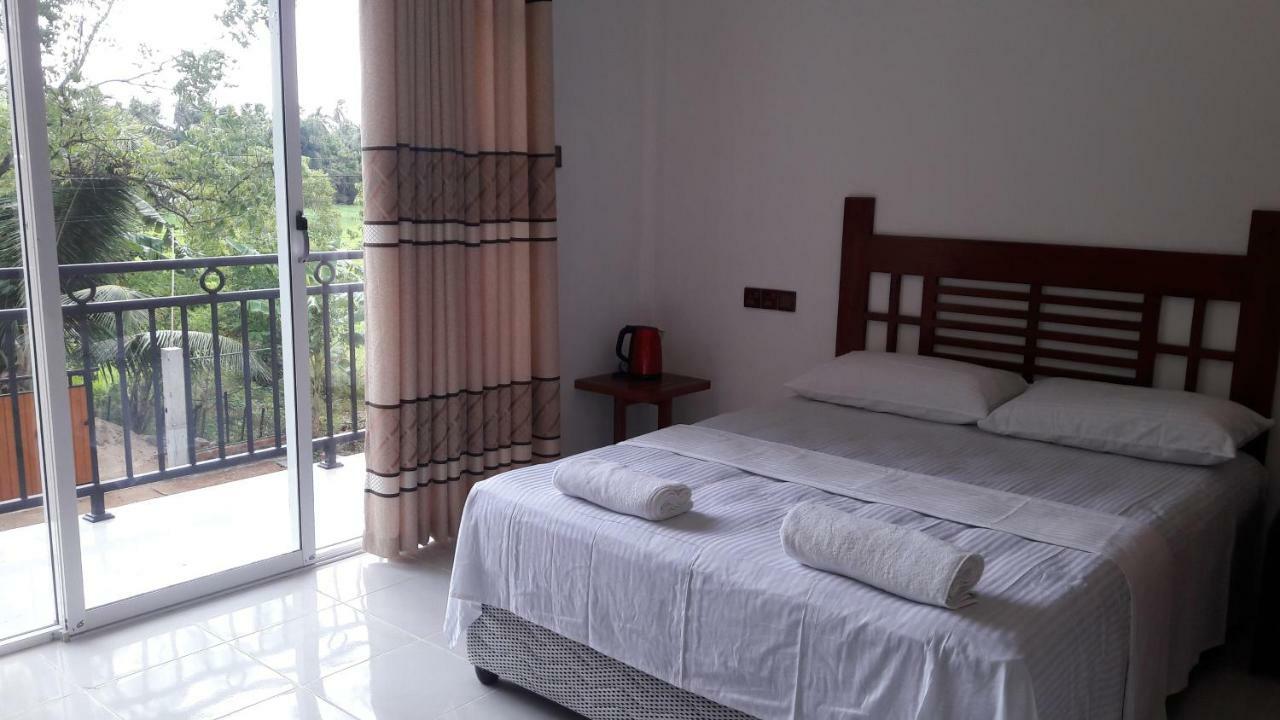 Risenlak Holiday Resort Polonnaruwa Exterior photo