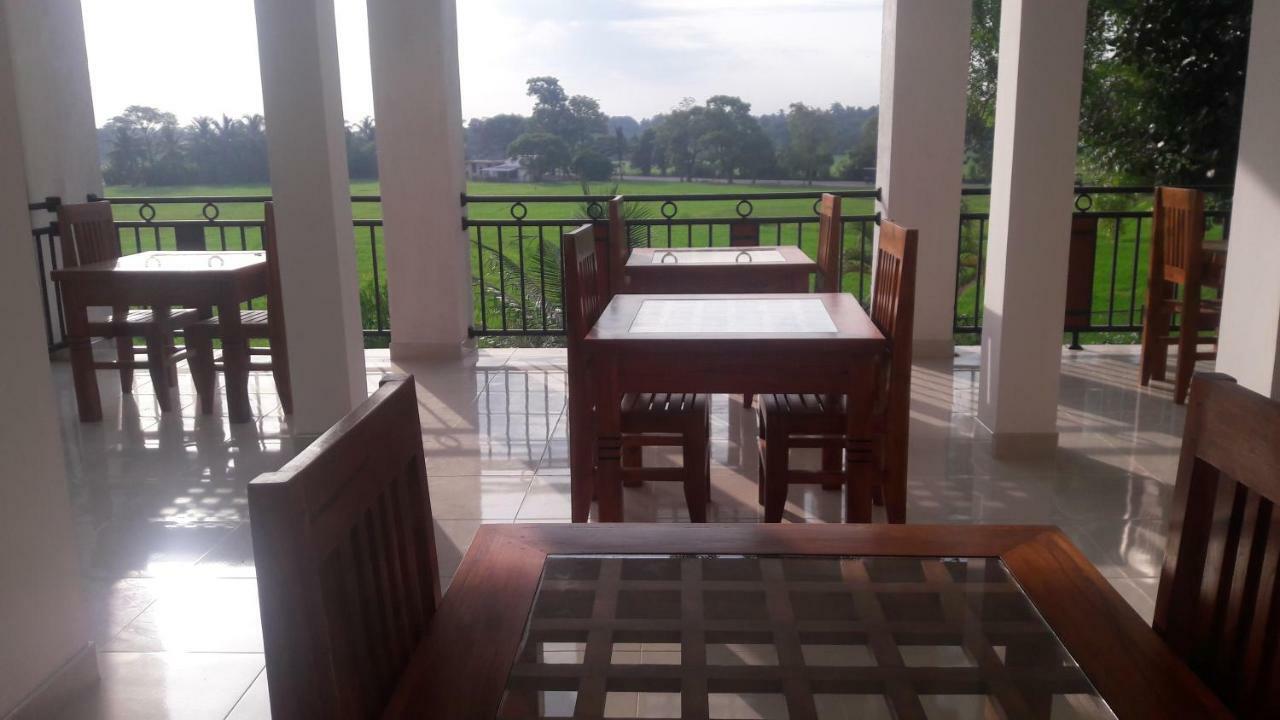 Risenlak Holiday Resort Polonnaruwa Exterior photo